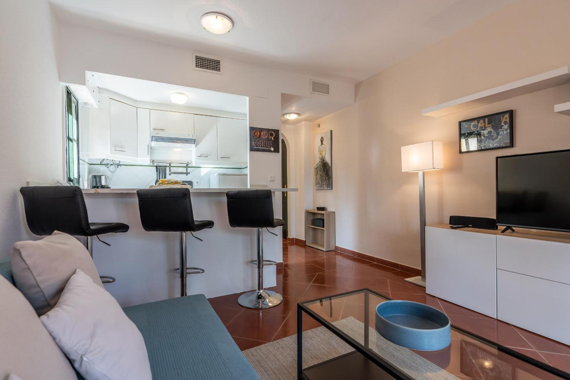 Apartment Hoyo I By H